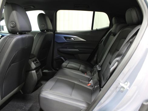 New 2026 Chevrolet Equinox EV LT image 26