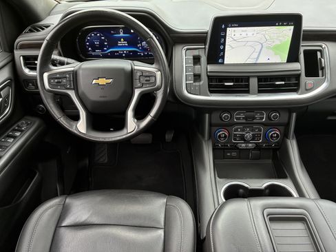 Used 2022 Chevrolet Tahoe LT w/ LT Signature Plus Package RWD image 21