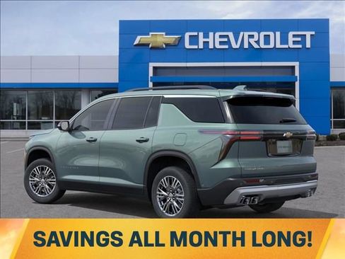 New 2027 Chevrolet Traverse LT FWD image 3
