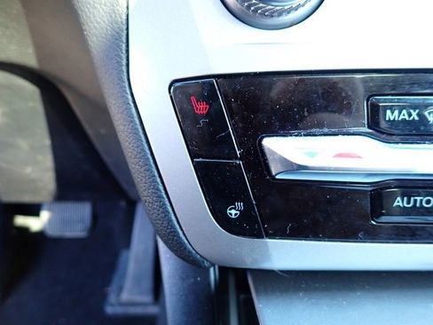 Used 2023 Ford Explorer XLT w/ Equipment Group 202A image 25