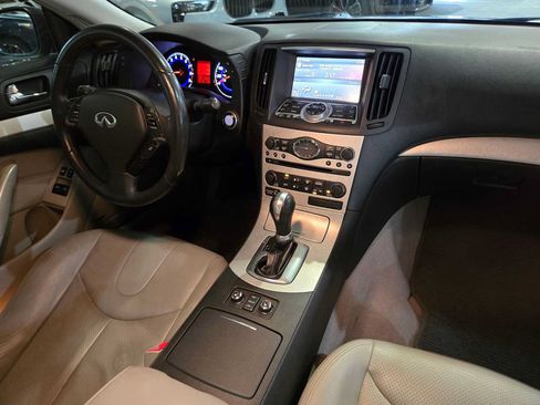 Used 2009 INFINITI G37 x Coupe w/ Premium Pkg AWD/4WD image 10