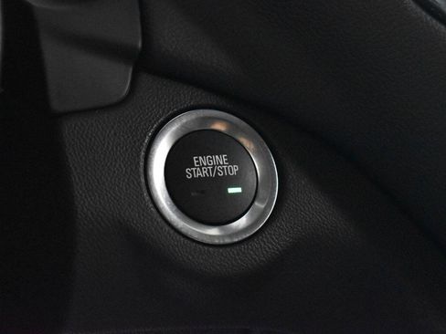 Used 2024 Chevrolet Equinox LT w/ LPO, Floor Liner Package FWD image 13
