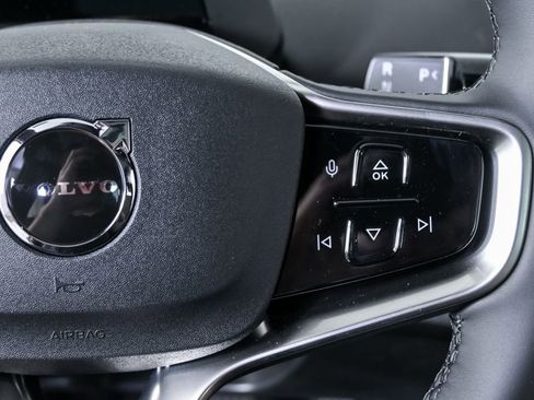 New 2026 Volvo EX30 Cross Country Ultra w/ Protection Package Premier AWD/4WD image 10