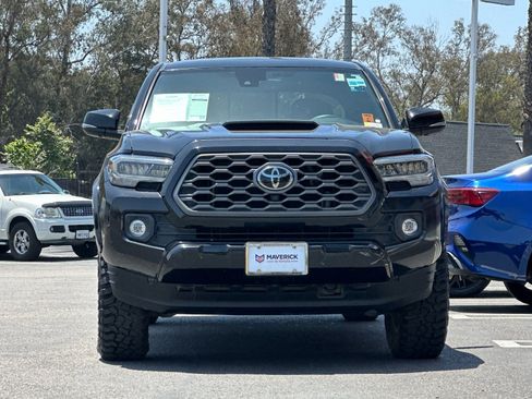 Used 2023 Toyota Tacoma TRD Sport w/ Advanced Technology Package AWD/4WD image 7