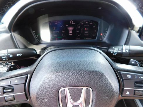 Used 2023 Honda Accord Sport image 27