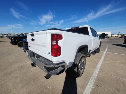 Used 2025 Chevrolet Silverado 2500 LT w/ Texas Edition image 4
