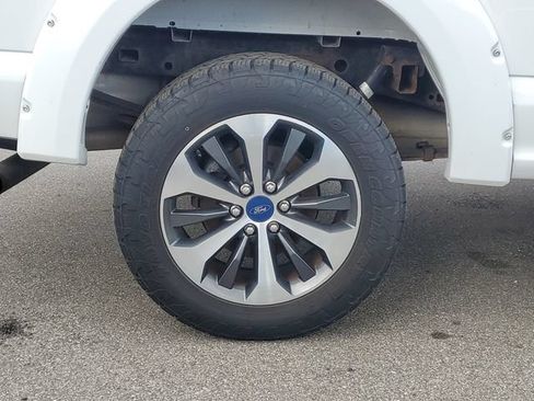 Used 2020 Ford F150 Lariat AWD/4WD image 5