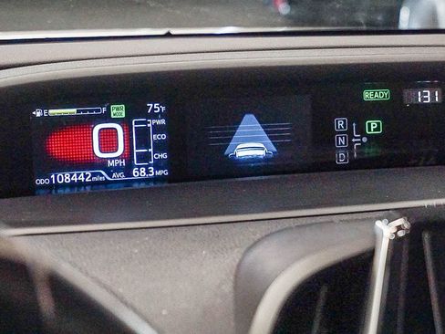 Used 2020 Toyota Prius Prime XLE FWD image 24