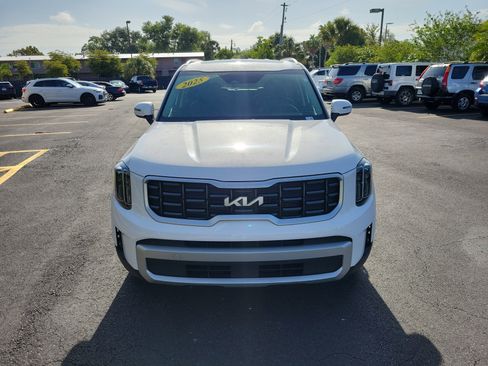 Used 2025 Kia Telluride S AWD/4WD image 4