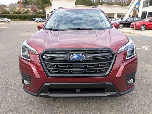 Certified 2023 Subaru Forester Premium image 3