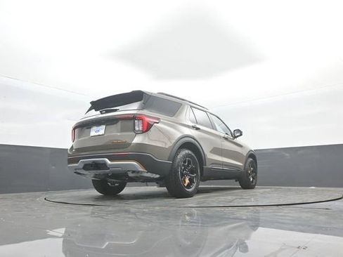 New 2026 Ford Explorer Tremor w/ Tremor Ultimate Package AWD/4WD image 39