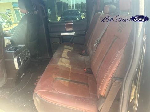 Used 2022 Ford F350 King Ranch w/ King Ranch Ultimate Package AWD/4WD image 4