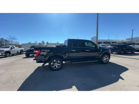 Used 2021 Ford F150 Lariat w/ Max Trailer Tow Package image 9