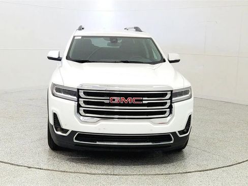 Used 2023 GMC Acadia SLT w/ Preferred Package FWD image 2