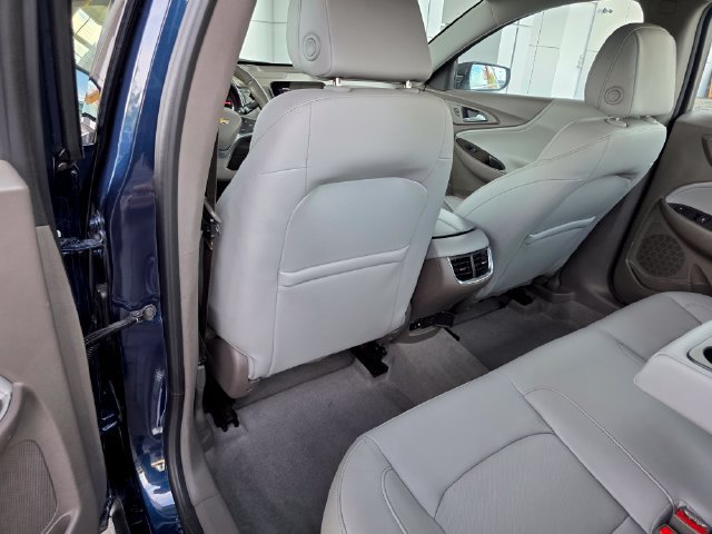Used 2019 Chevrolet Malibu Premier w/ Sun and Wheel Package FWD image 21