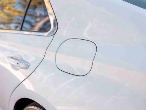 Used 2017 Genesis G90 5.0 Ultimate image 26