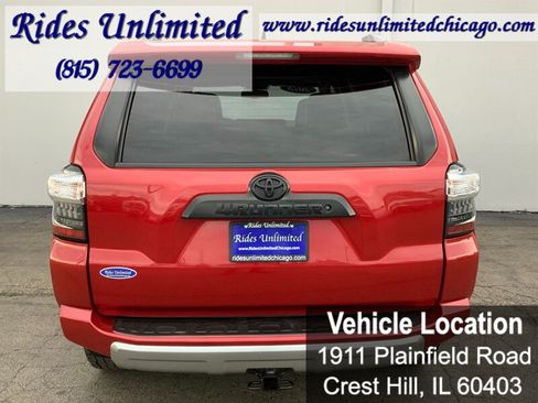 Used 2018 Toyota 4Runner TRD Off-Road Premium AWD/4WD image 5