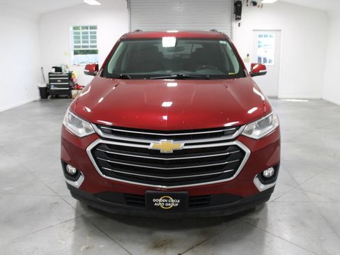 Used 2021 Chevrolet Traverse LT AWD/4WD image 3