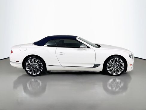 Certified 2023 Bentley Continental GT Mulliner AWD/4WD image 9