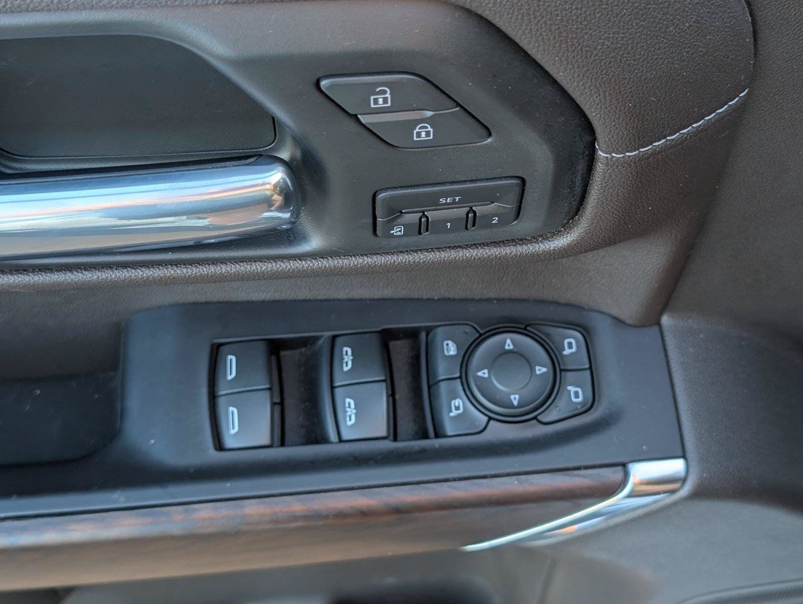 Used 2021 GMC Sierra 1500 SLT w/ SLT Premium Plus Package AWD/4WD image 21
