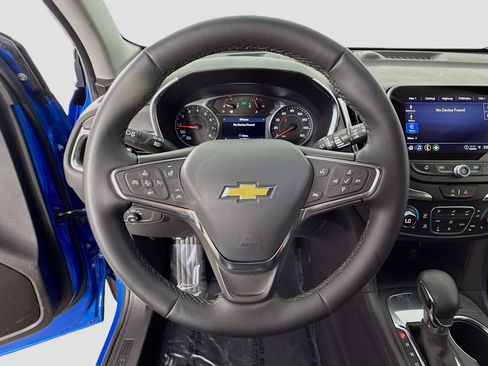 Used 2024 Chevrolet Equinox LT image 11