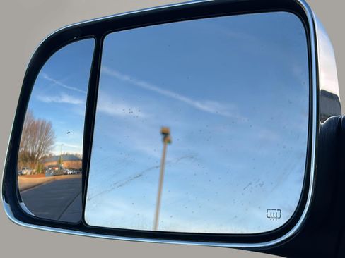 Used 2014 RAM 3500 Laramie image 45