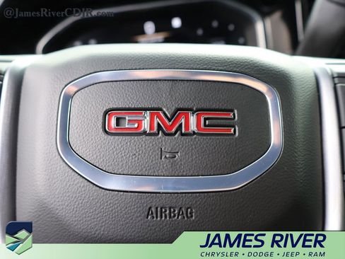 Used 2025 GMC Sierra 1500 SLT AWD/4WD image 26