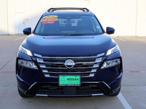 Certified 2026 Nissan Rogue Platinum w/ Platinum Premium Package AWD/4WD image 4