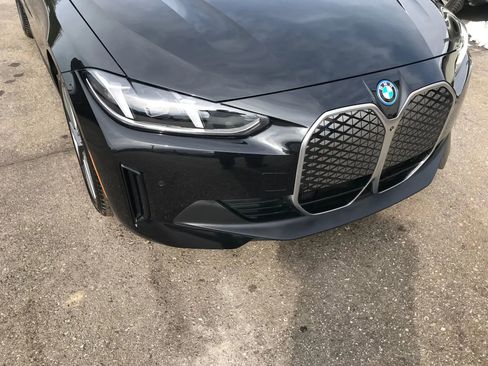 Used 2025 BMW i4 xDrive40i w/ Premium Package image 60