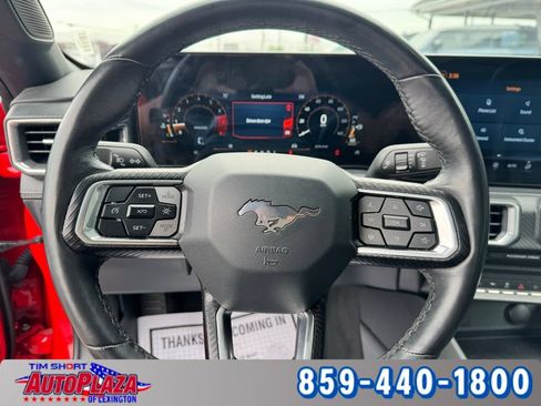 Used 2025 Ford Mustang Premium RWD image 29