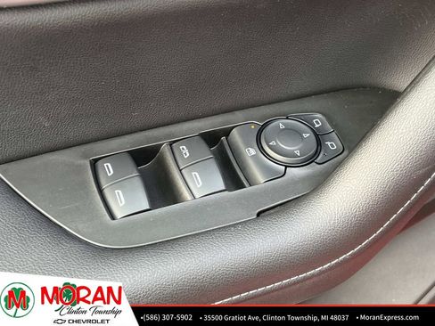 Used 2024 Chevrolet Blazer LT w/ LPO, Black Grille Bar Package image 17