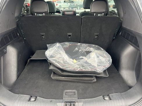 Certified 2023 Ford Escape ST-Line w/ Tech Pack #1 image 21