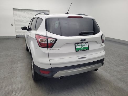 Used 2018 Ford Escape SE image 6