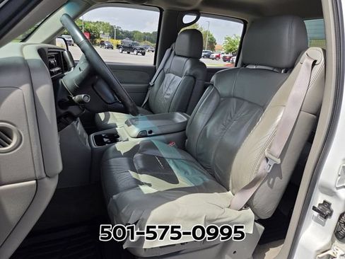 Used 2002 Chevrolet Silverado 2500 LT RWD image 7