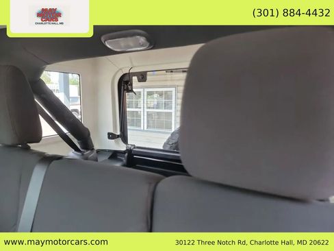 Used 2018 Jeep Wrangler Unlimited Sport S AWD/4WD image 13