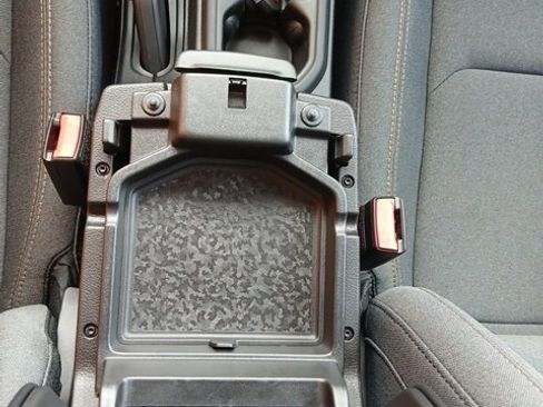 New 2025 Jeep Gladiator Sport image 47