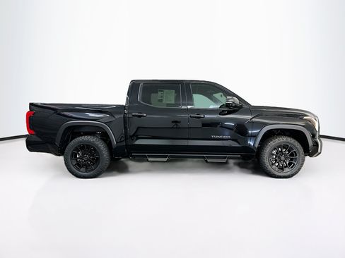 Used 2026 Toyota Tundra SR5 w/ SR5 Convenience Package AWD/4WD image 10
