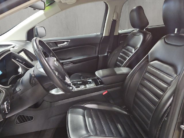 Used 2020 Ford Edge SEL w/ Convenience Package AWD/4WD image 13