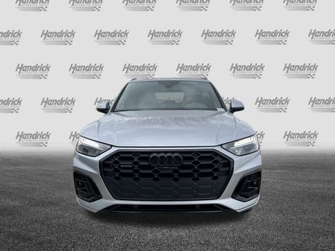 Certified 2025 Audi Q5 2.0T Premium Plus w/ Premium Plus Package image 3