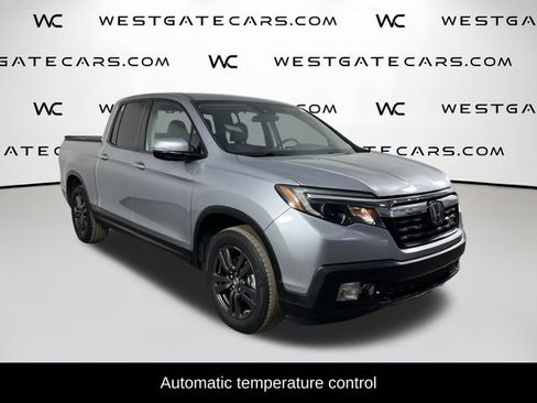 Used 2020 Honda Ridgeline Sport image 2