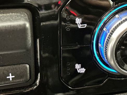 Used 2024 GMC Sierra 1500 Elevation w/ Elevation Premium Package AWD/4WD image 17