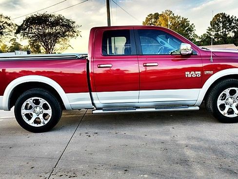 Used 2014 RAM 1500 Laramie image 10