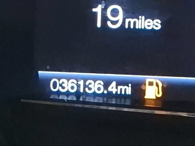 Used 2018 Ford Explorer Limited w/ Equipment Group 301A FWD image 30