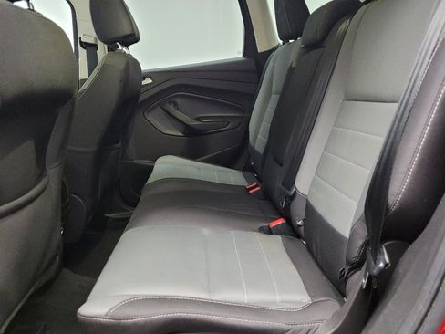 Used 2016 Ford Escape SE FWD image 18