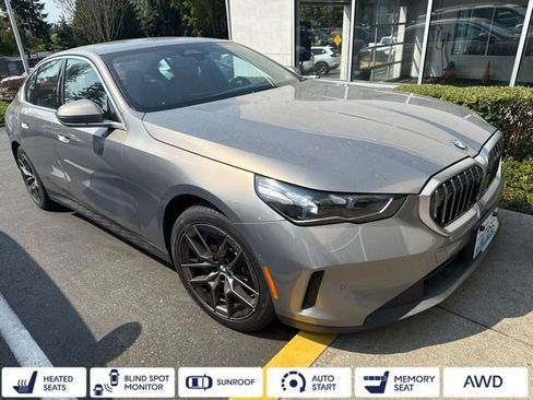 Used 2026 BMW 530i xDrive AWD/4WD image 1