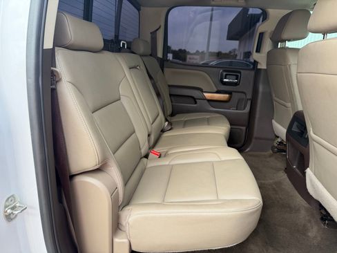 Used 2018 Chevrolet Silverado 1500 LTZ w/ Texas Edition AWD/4WD image 21