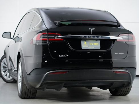 Used 2019 Tesla Model X Long Range AWD/4WD image 5