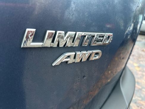 Used 2014 Toyota RAV4 Limited image 12