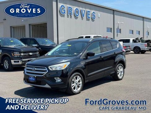 Certified 2018 Ford Escape SE AWD/4WD image 1