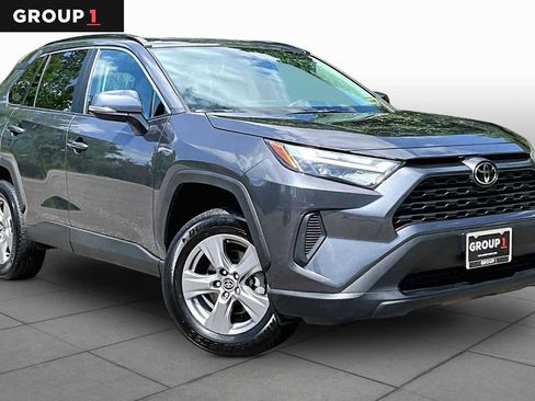 Used 2024 Toyota RAV4 XLE w/ Convenience Package AWD/4WD image 3